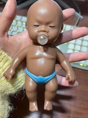 4X New Bubble Blowing Squishy Babies